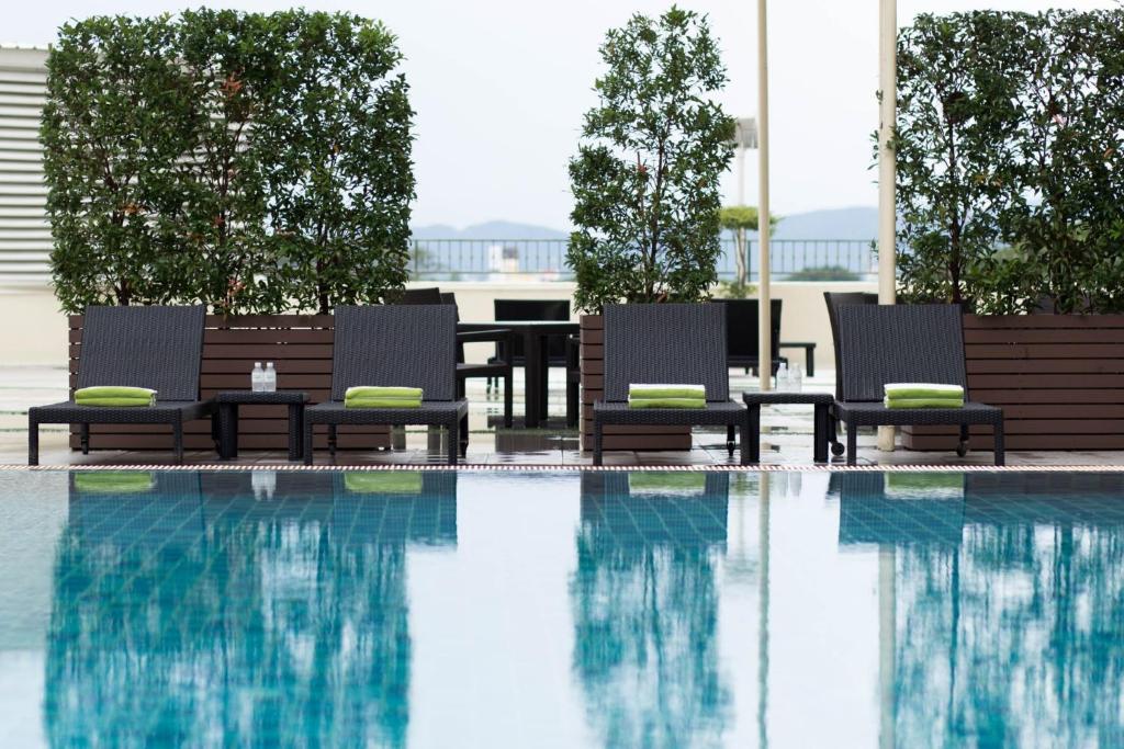 Centara Riverside Hotel Chiang Mai Centara Riverside Hotel Chiang Mai