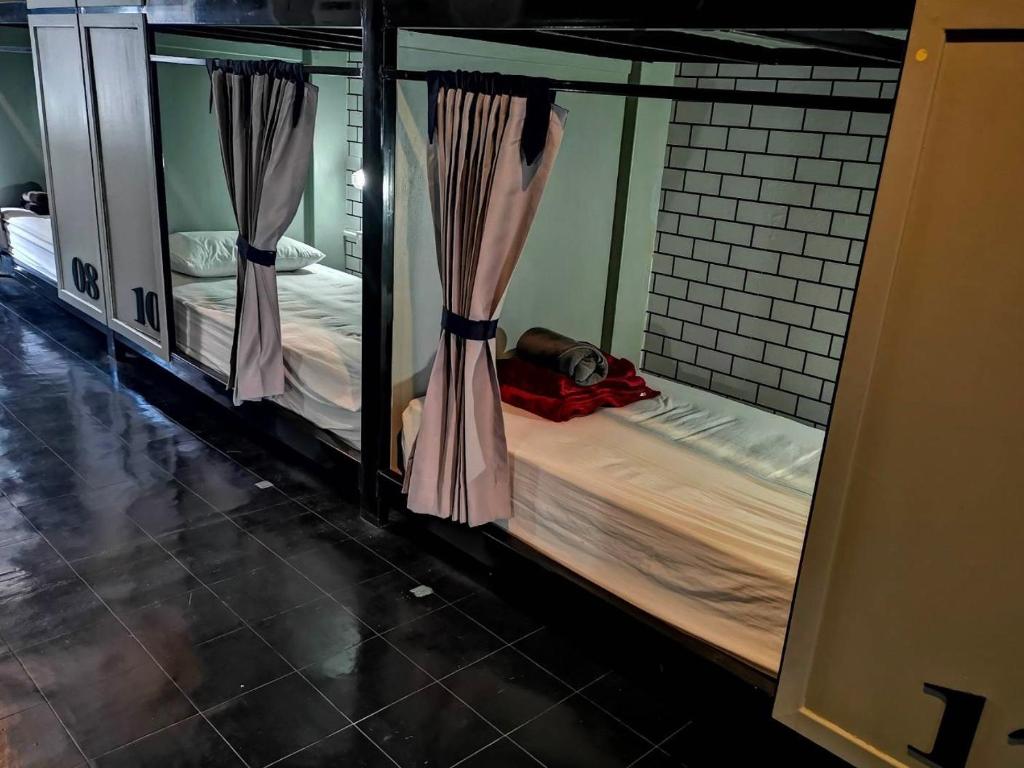 Newnormal Hotel Newnormal Hotel