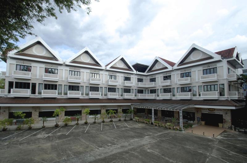 Vista Hotel Chiang Mai - SHA EXTRA PLUS