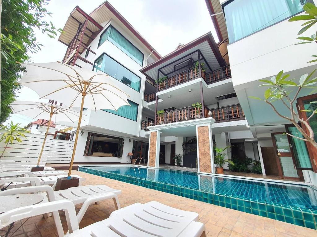 Goldenbell Hotel Chiangmai Goldenbell Hotel Chiangmai