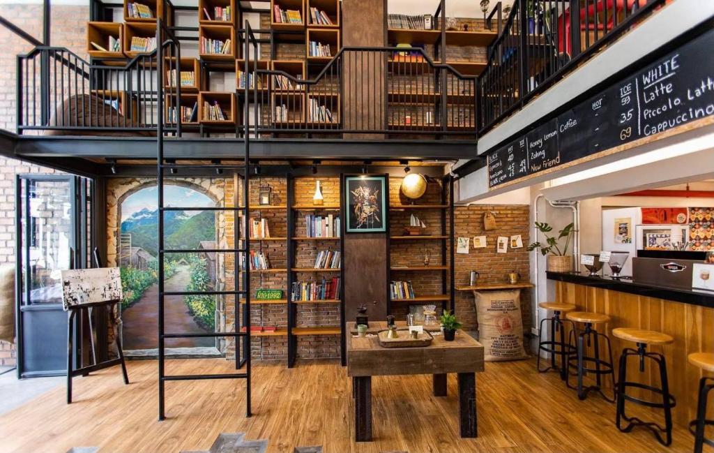 Hobnob Hostel