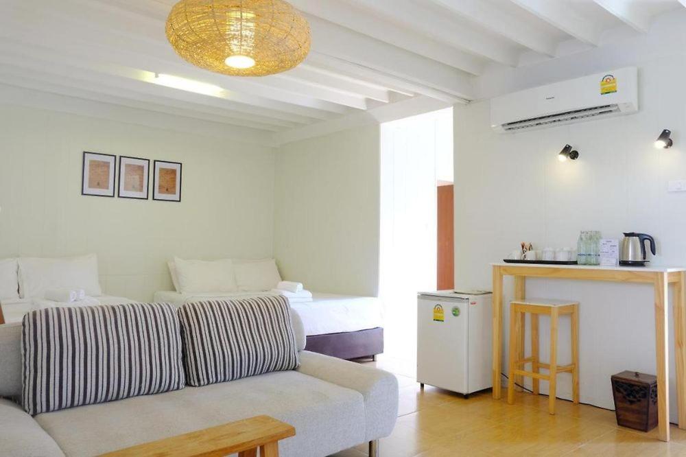 UDEE Cozy Hotel UDEE Cozy Hotel
