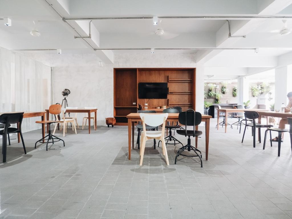 Loyy Hotel Loyy Hotel