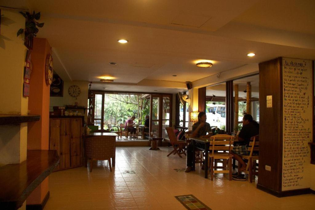 Phumanee Home Hotel Phumanee Home Hotel