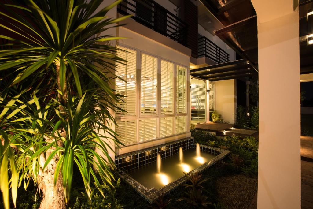 Napatra Hotel