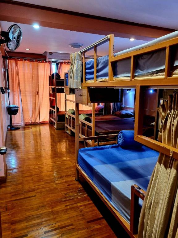 T2B Hostel