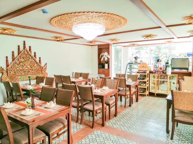 White Boutique Hotel and Spa White Boutique Hotel and Spa