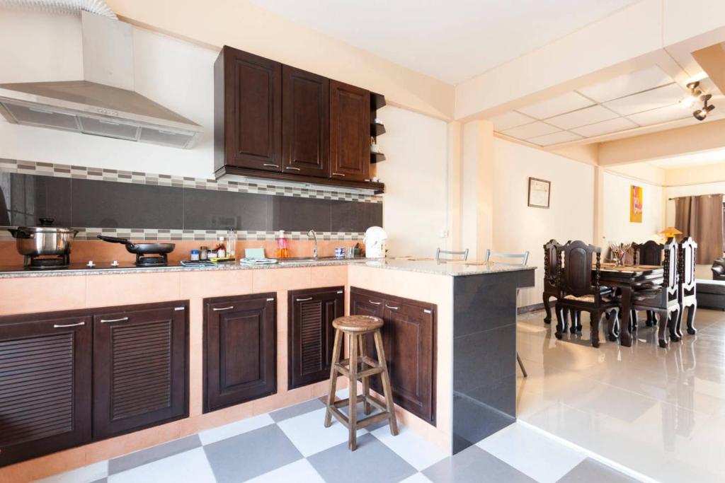 Private Townhome (Riverside Area and Night Bazaar) Private Townhome (Riverside Area and Night Bazaar)