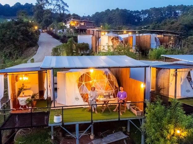 Phu Morinn Cafe &Camping Monjam