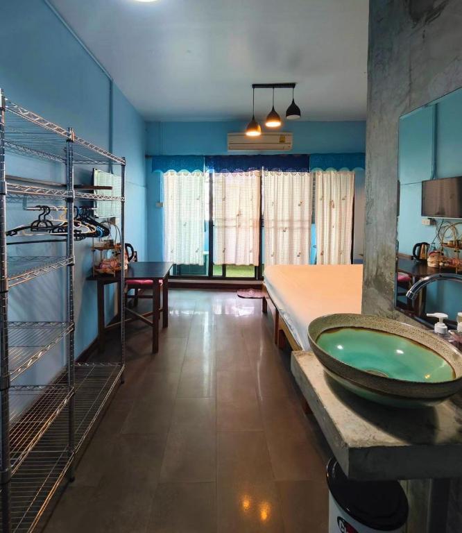 Retro At Phra Sing Guest House Retro At Phra Sing Guest House