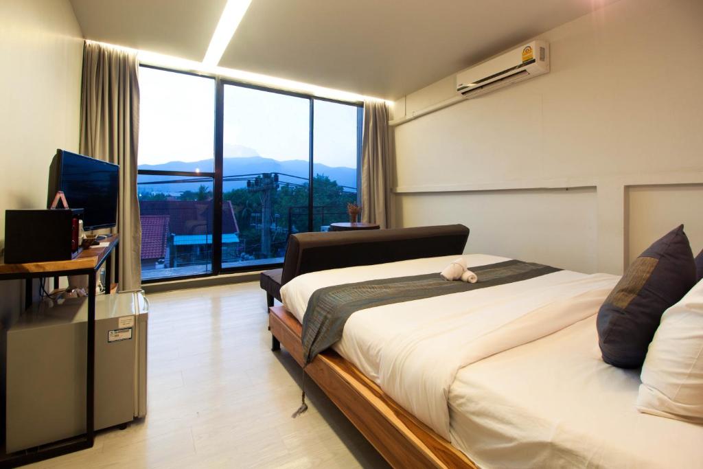 3 Laan House