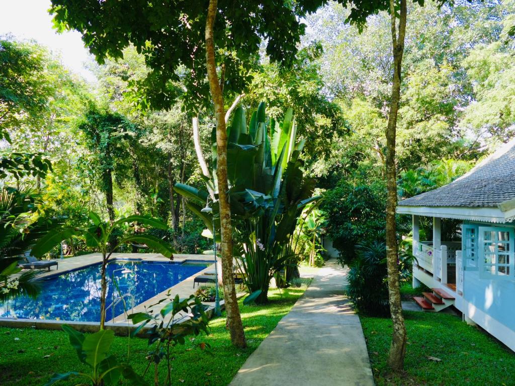 Monoceros Resort