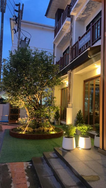 Baannalin Hometel บ้านนลิน โฮมเทล Baannalin Hometel บ้านนลิน โฮมเทล