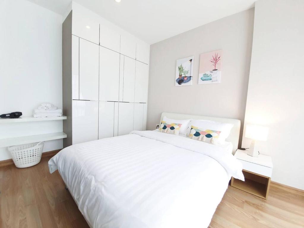 Nice Modern in Nimman with RoofTop Pool by Bestbnb Nice Modern in Nimman with RoofTop Pool by Bestbnb