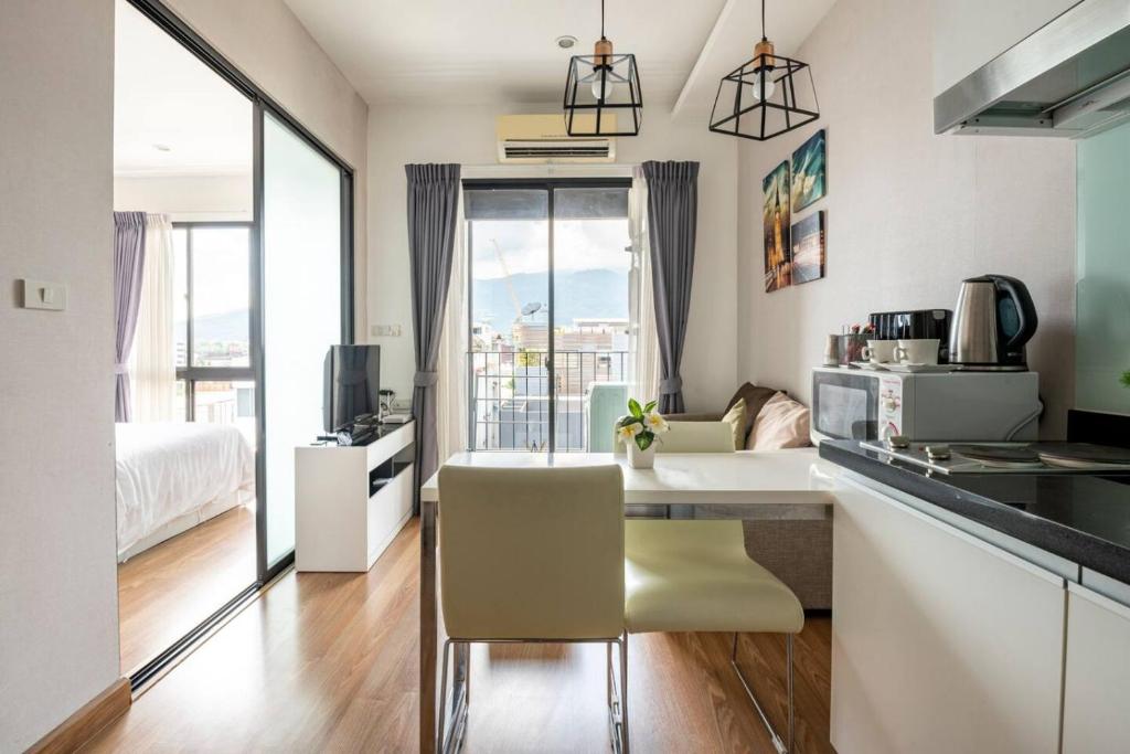 Top Floor Mountain View Rooftop Pool In Nimman 704NM