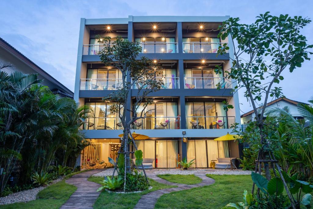 River Art Hotel River Art Hotel