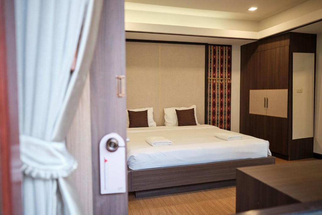 CHORLADA LANNA HOTEL CHORLADA LANNA HOTEL