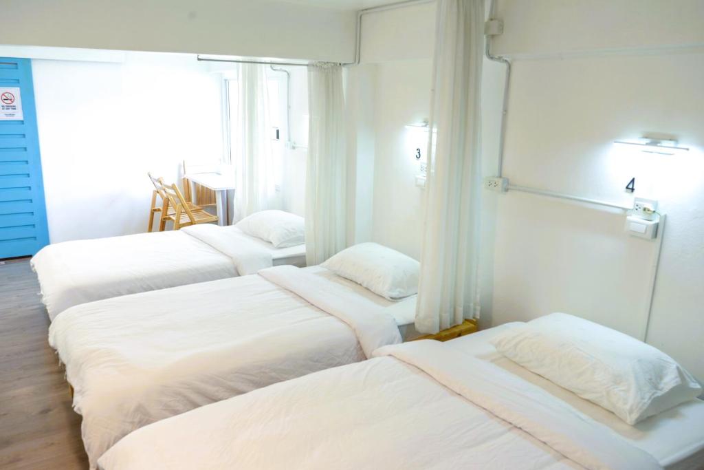 Chapter 1 Hostel