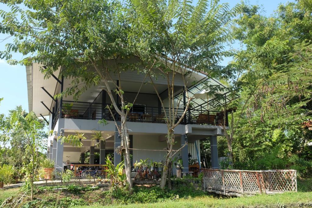 Rai Boonsom Rai Boonsom