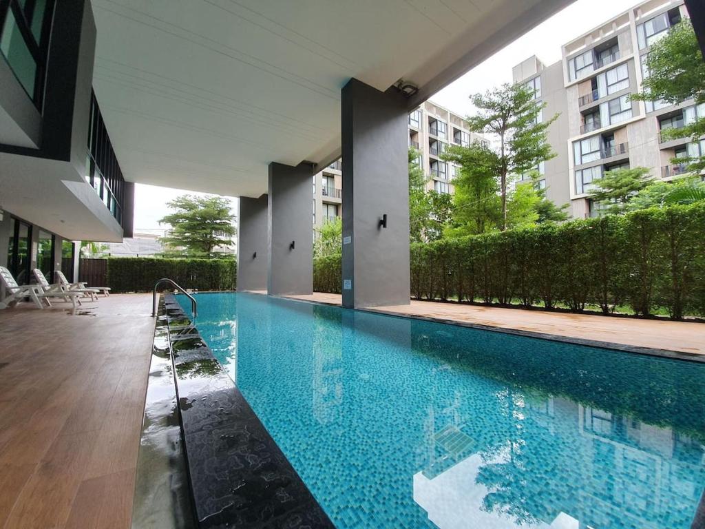 Cozy stay in Nimmanhemin with Pool Cozy stay in Nimmanhemin with Pool