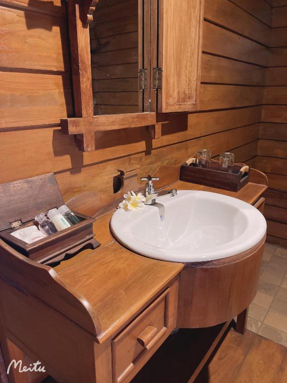 Stay At Lantana Mae Rim