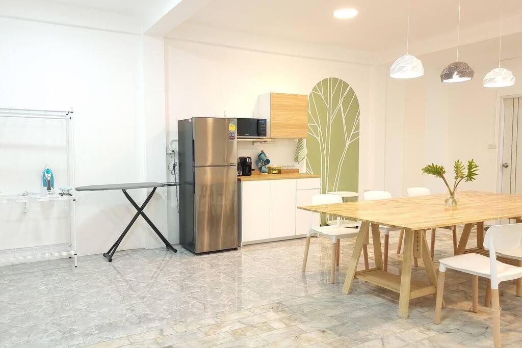 Eco-friendly house near street food quiet area