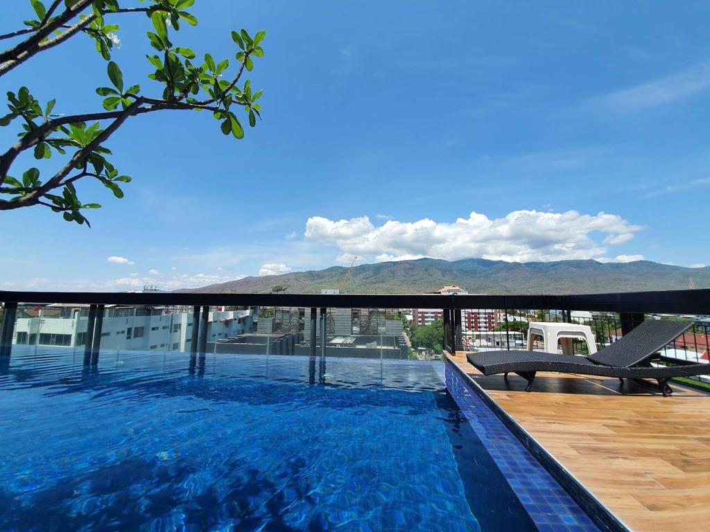 Rooftop Pool Apartment in Nimmanhemin By Bestbnb Rooftop Pool Apartment in Nimmanhemin By Bestbnb