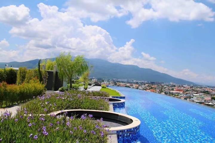 Astra Sky River 2 Bedroom Rooftop Swimming Pool Gym City Centre Astra Sky River 2 Bedroom Rooftop Swimming Pool Gym City Centre