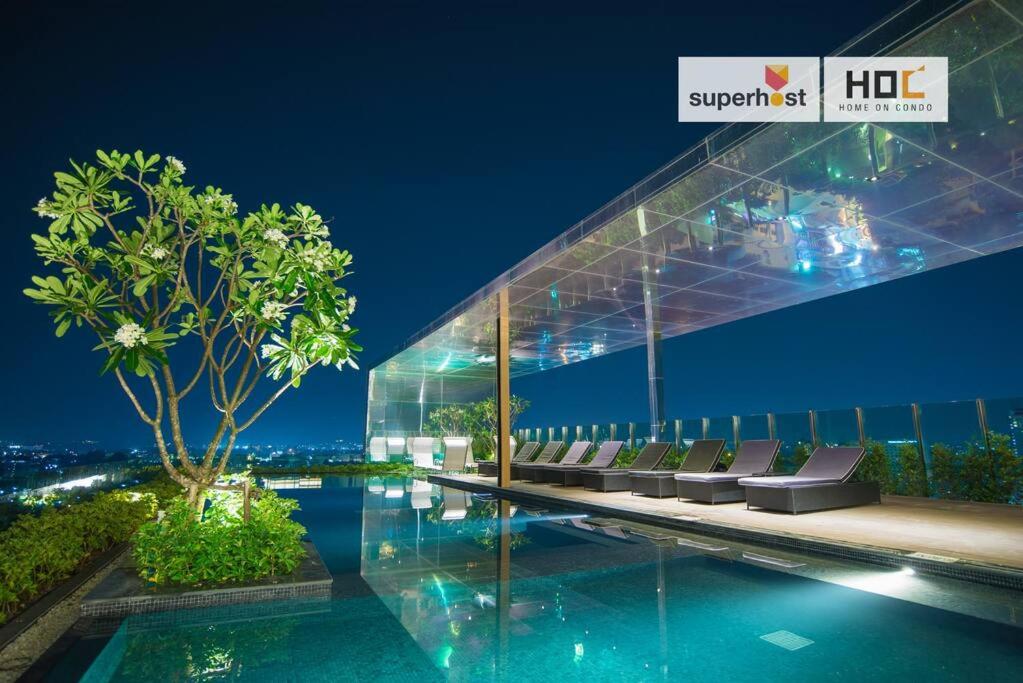 Cozy Luxury Condo @ The Astra Cozy Luxury Condo @ The Astra