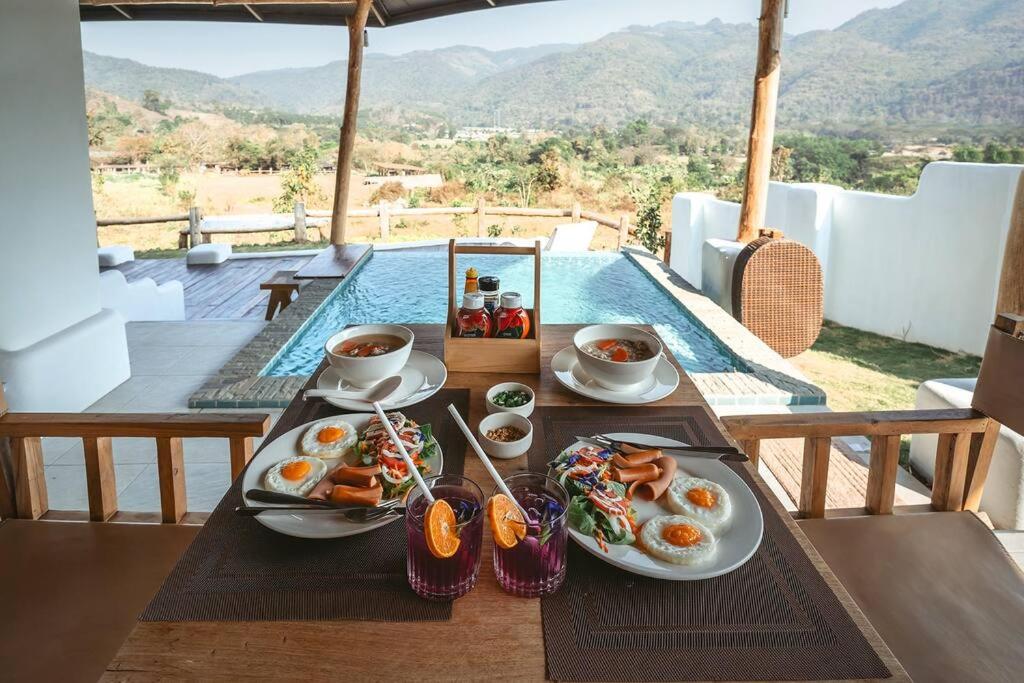Elephantpoolvilla maetang Chiangmai