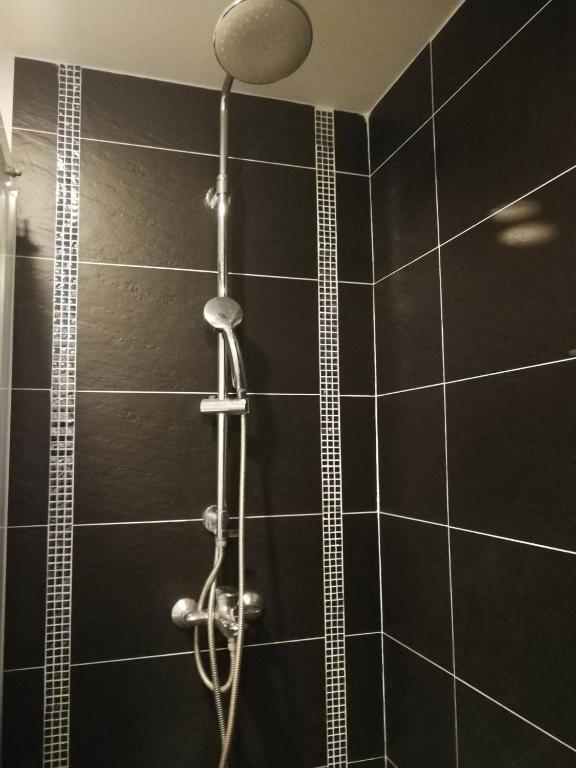 Modern 1-Bedroom Apt Just Steps from Nimman #A204 Modern 1-Bedroom Apt Just Steps from Nimman #A204