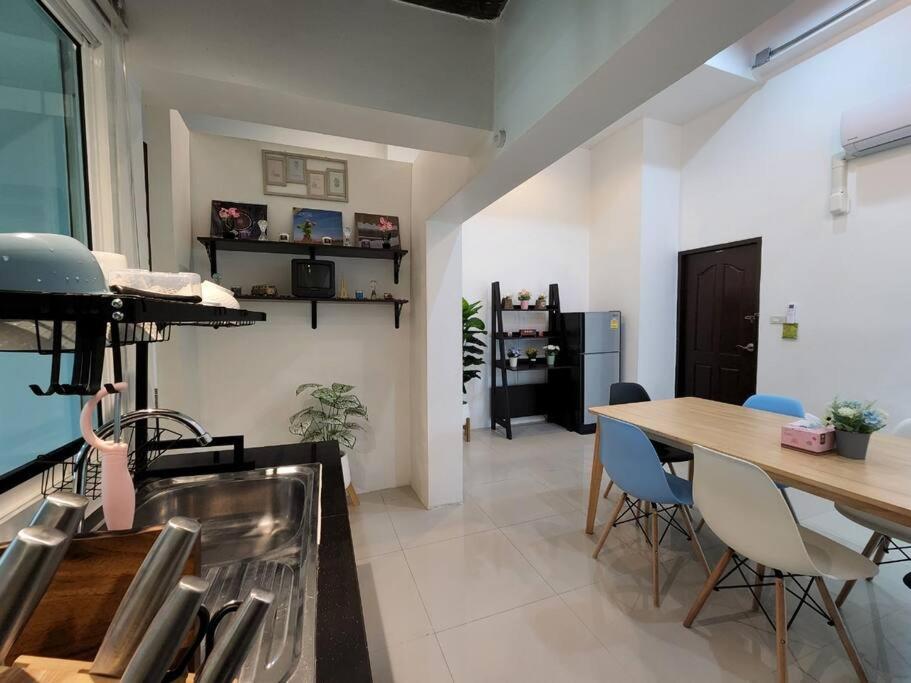 Boxsoon Nimman 3 # 4beds 4bahts Boxsoon Nimman 3 # 4beds 4bahts
