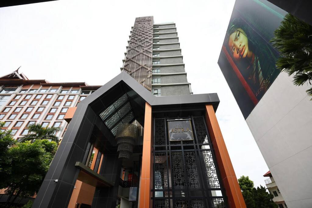 Luxury Apartment in Down Town Luxury Apartment in Down Town