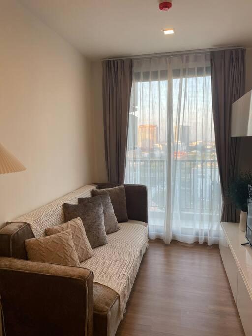 The Astra Condo B1209 The Astra Condo B1209