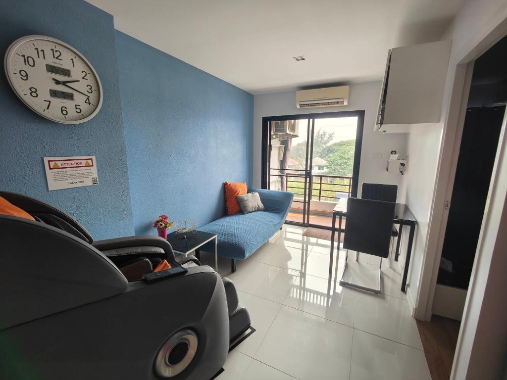Family apartment with Massage chair