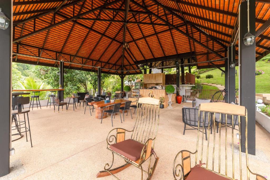 Guru Resort Chiang Mai Guru Resort Chiang Mai