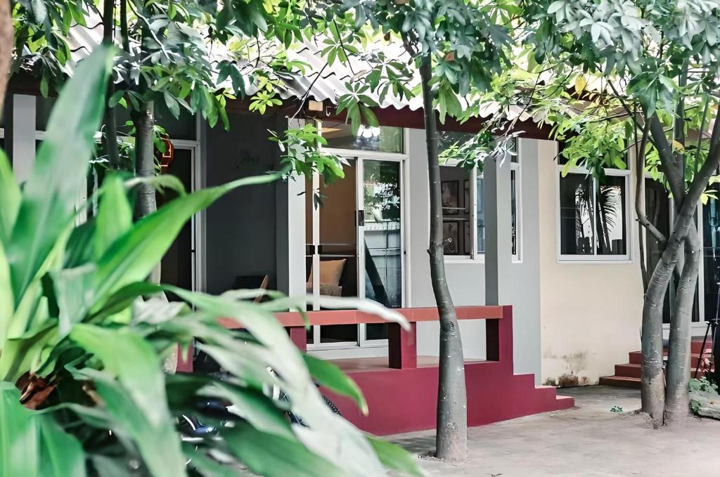 Mellow Haus Suthep Mellow Haus Suthep