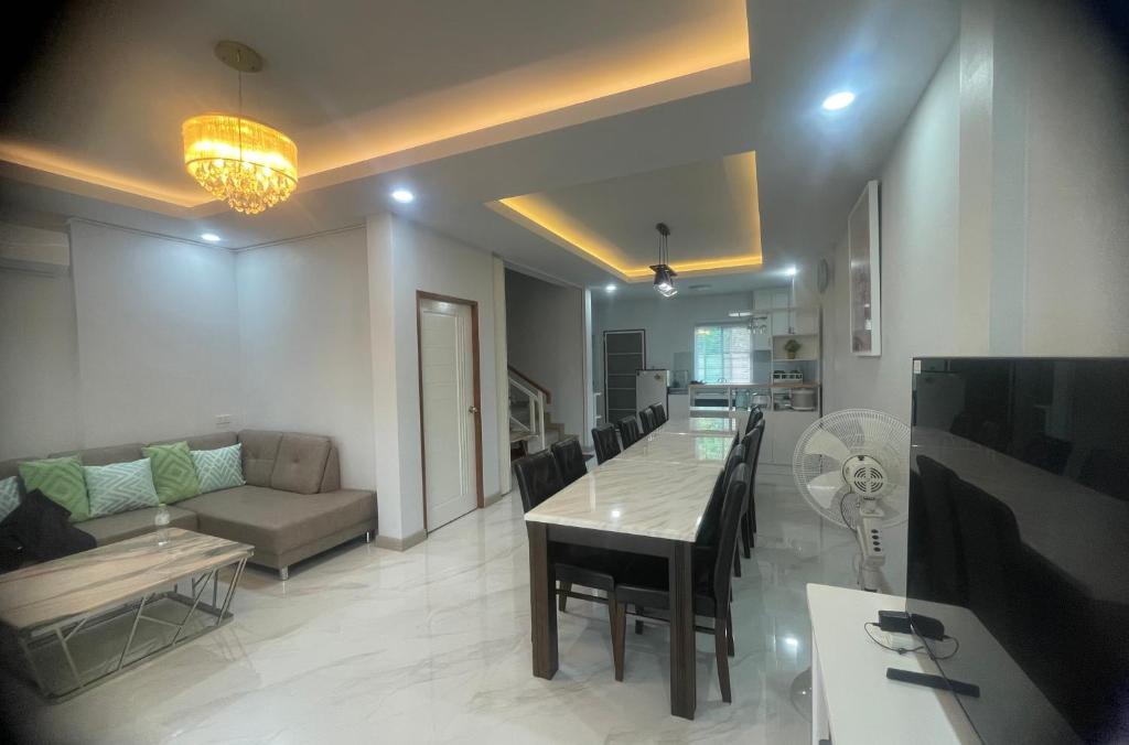 Home 365 Thasala