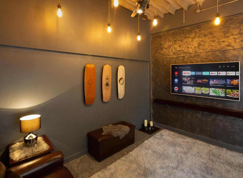 Astro House