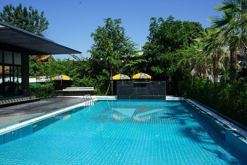 Trendy 1-Bedroom Apartment Near Nimman #B606