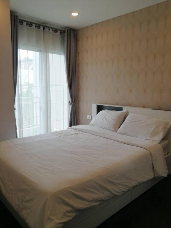 Trendy 1-Bedroom Apartment Near Nimman #B606