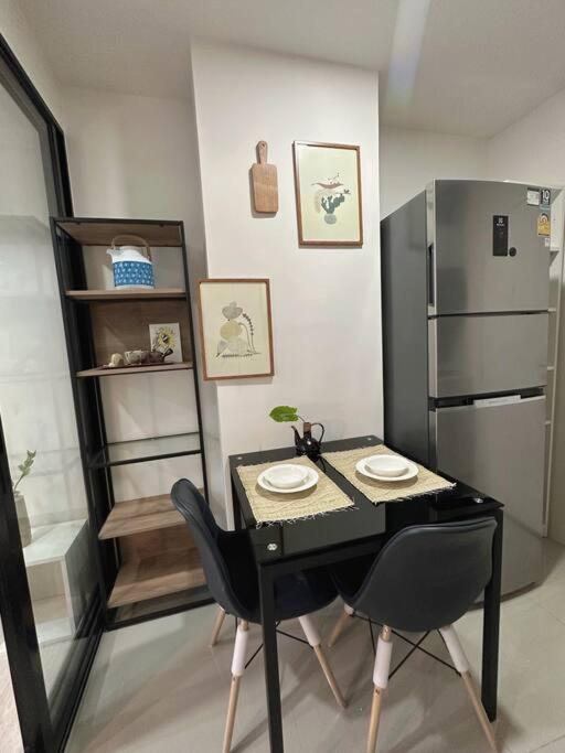 Cozy,convenient,shopping area