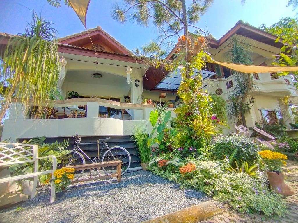 ม่วนโฮม muan home café&stay