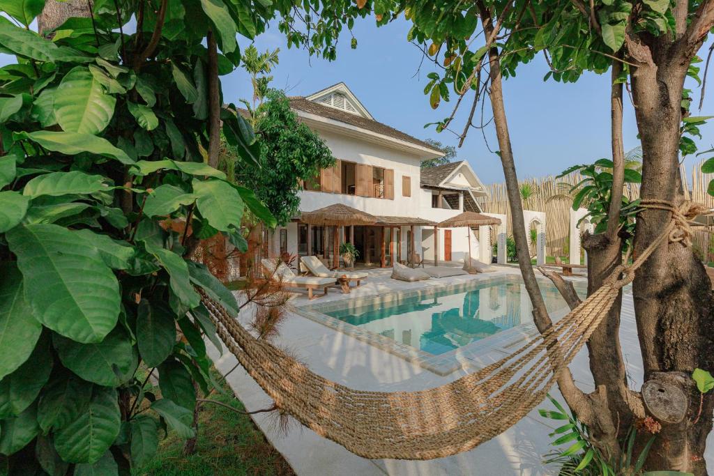 Private Pool, 8-Bedroom, Old Town, Entire Estate - TANPURI Watket - Prime Location Private Pool, 8-Bedroom, Old Town, Entire Estate - TANPURI Watket - Prime Location