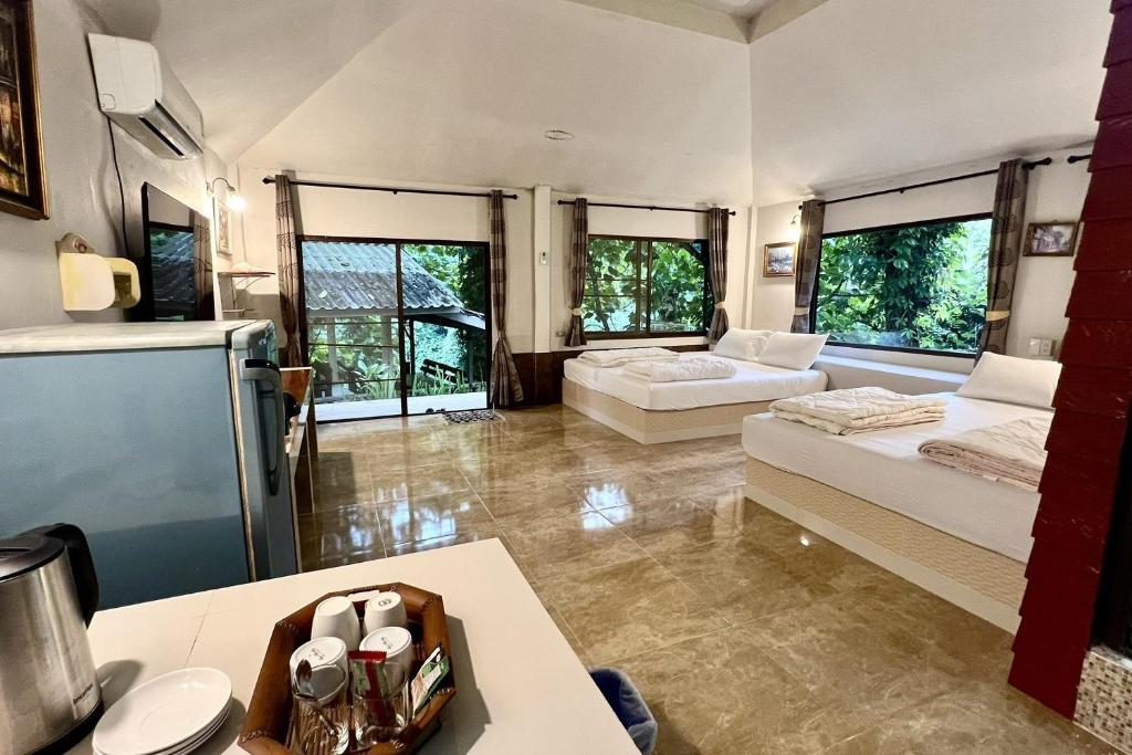 The Cascade - Mae Taeng Waterfall Bungalows The Cascade - Mae Taeng Waterfall Bungalows