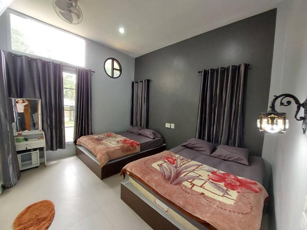 Ploy&Praew House 3