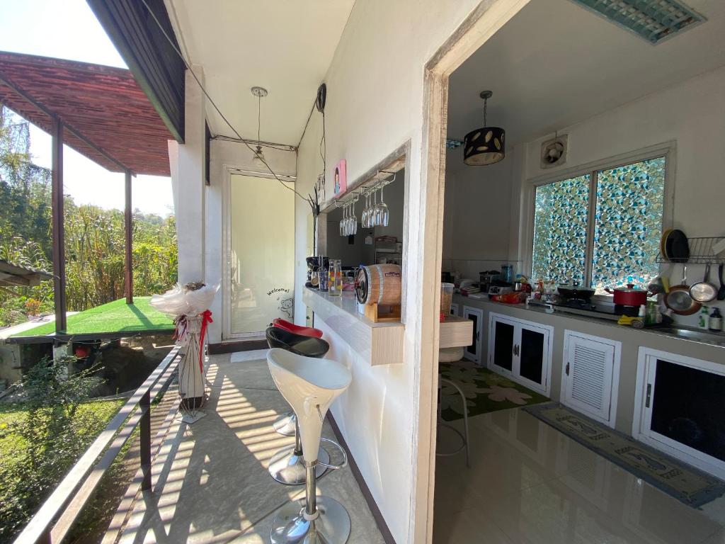 Mae Wad House