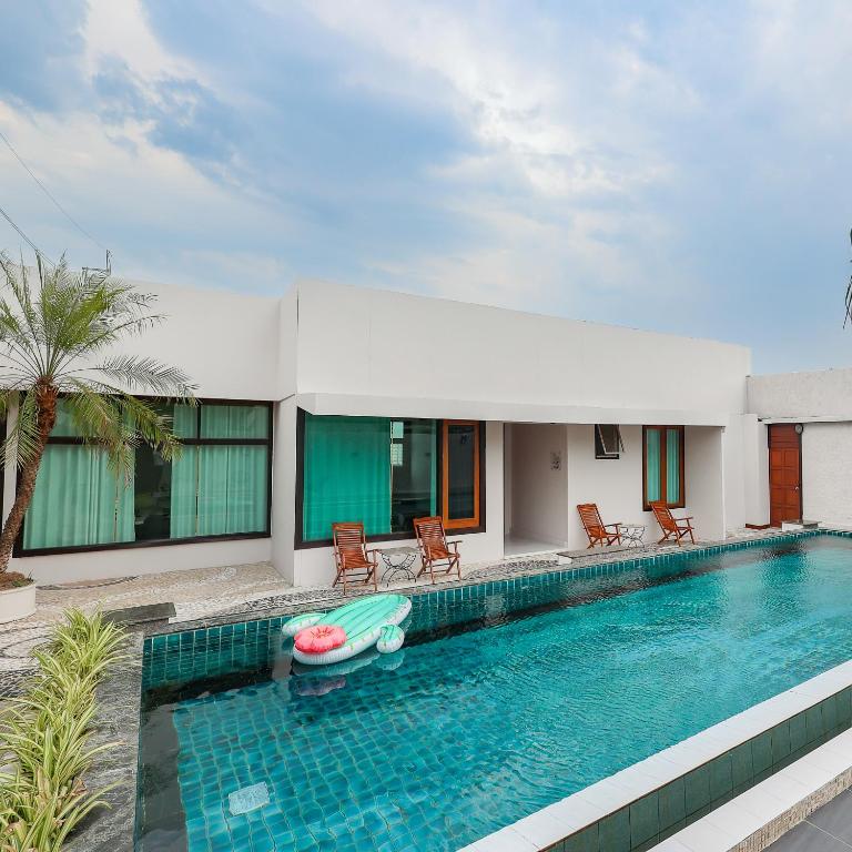 Da Xiang Villa with Private Pool in Chiang Mai Da Xiang Villa with Private Pool in Chiang Mai