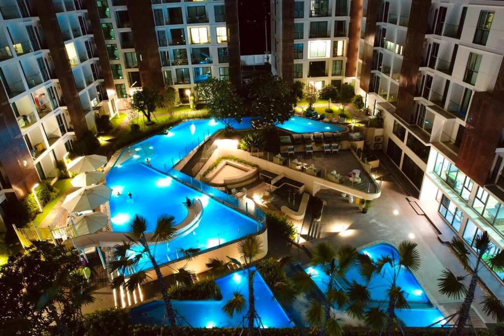 清迈一号 The One ChiangMai 1B1B Condo A 一环商业中心, 紧邻尚泰繁华 清迈一号 The One ChiangMai 1B1B Condo A 一环商业中心, 紧邻尚泰繁华