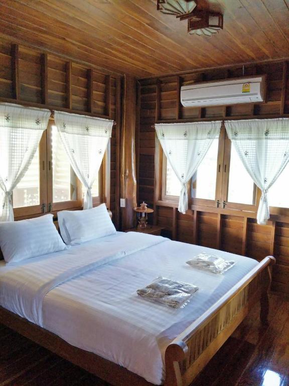 Huanmaisakngam Resort Huanmaisakngam Resort
